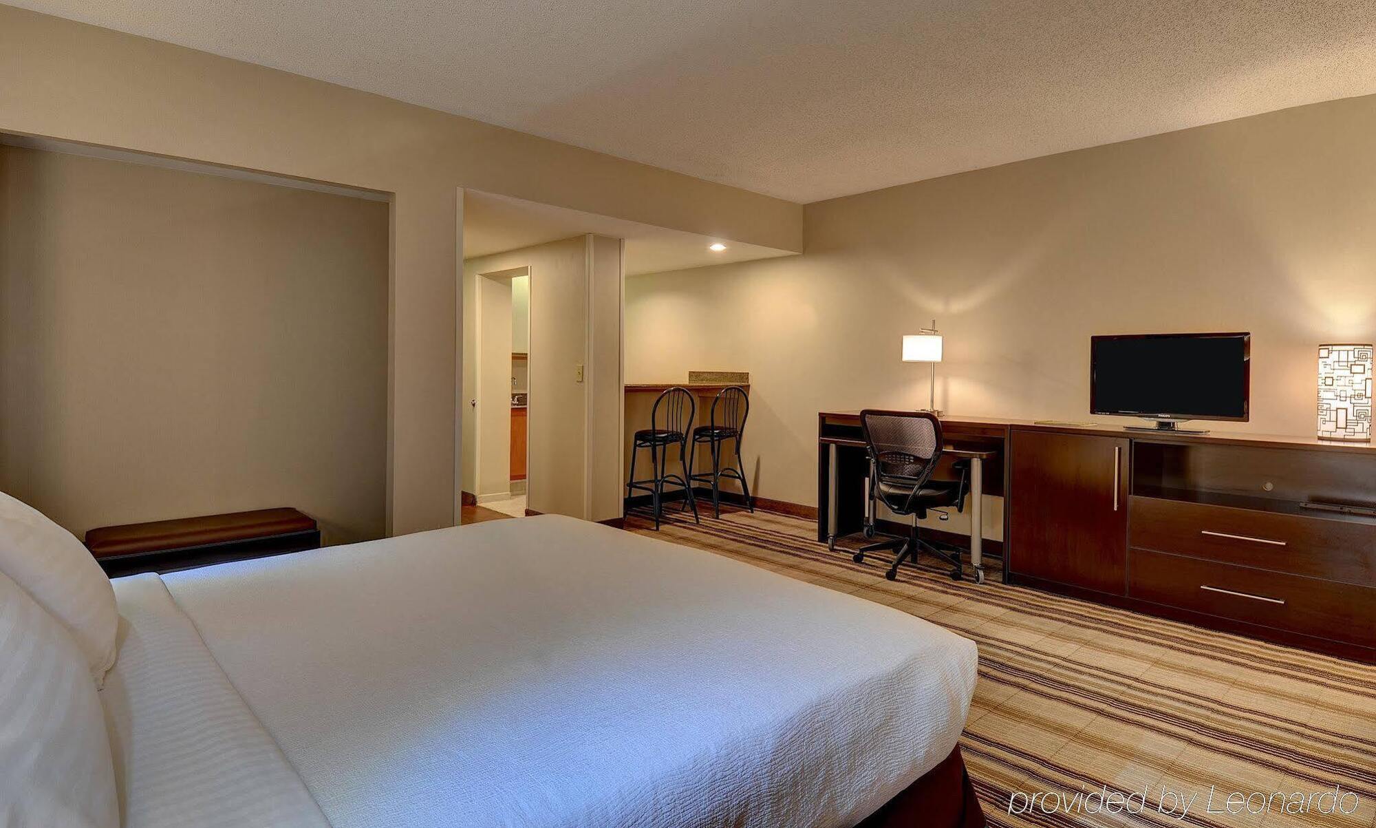 Holiday Inn Washington-Dulles International Airport By Ihg Sterling Buitenkant foto